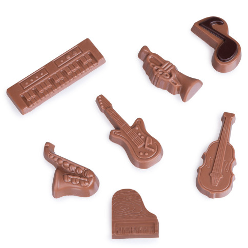 Darček pre muzikantov, darček pre hudobníkov, čokoládové hudobné nástroje, hudobné darček, čokoládové gigurky, originálne čokoládové figúrky